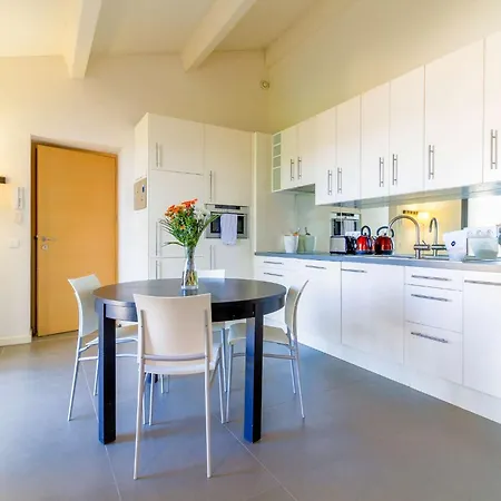 Select'sohome - Avec Terrasse Et Vue Au Coeur Du Lavandou - Parking Prive - Moun Pantai * Le Lavandou
